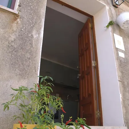 Bed and breakfast Nina Artistico 3*